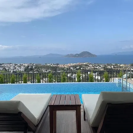 Вилла Bodrum Kadikalesi Oezel Havuzlu 5+1 Kiralik Villa Бодрум