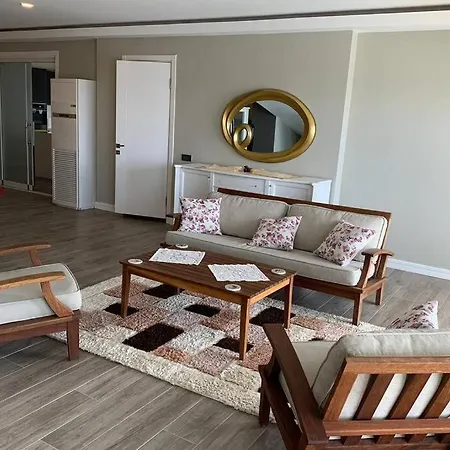 Bodrum Kadikalesi Oezel Havuzlu 5+1 Kiralik Villa Вилла Бодрум