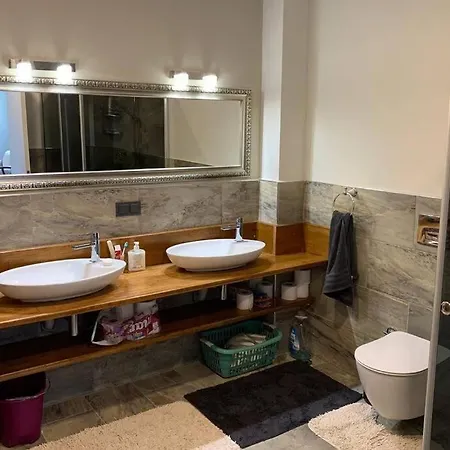 Willa Bodrum Kadikalesi Oezel Havuzlu 5+1 Kiralik Villa