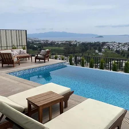 Bodrum Kadikalesi Oezel Havuzlu 5+1 Kiralik Villa Willa Bodrum