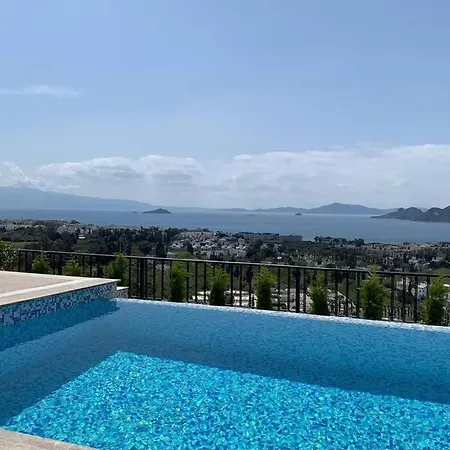 Bodrum Kadikalesi Oezel Havuzlu 5+1 Kiralik Villa * Bodrum